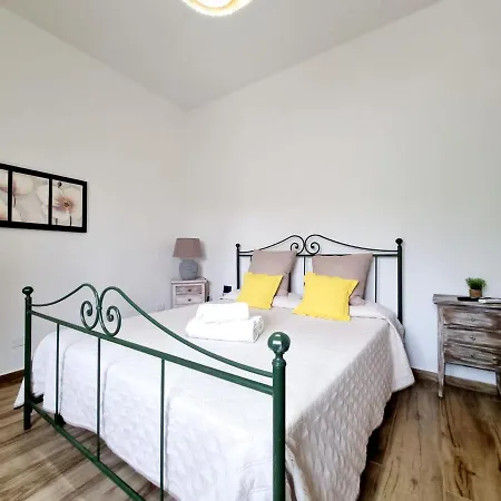 게스트하우스 Da Laura Bottidda