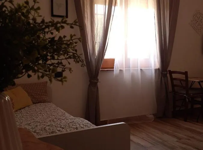 Da Laura Konukevi 3*